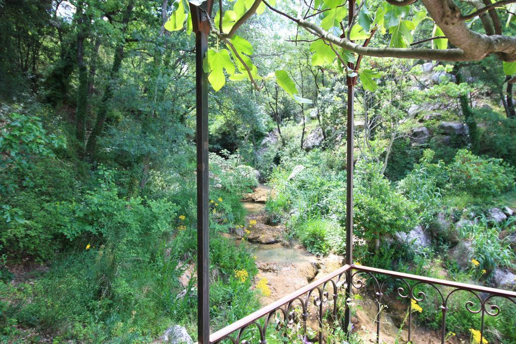 Le Moulin En Provence Acomodação com café da manhã Saint-Antonin-sur-Bayon Exterior foto